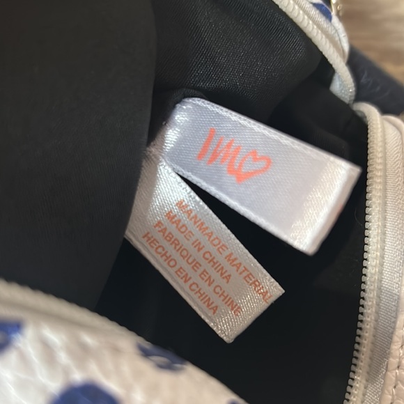 Imoshion bag purse white with blue dots adjustable shoulder strap like new - Picture 4 of 6